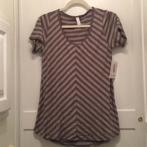 LuLaRoe Classic Top
